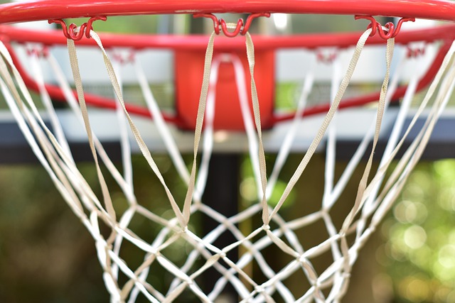 detalhe da rede em uma cesta de basquete